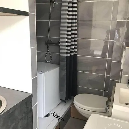 Pret A Usage & Commodat 10 Finlay 1st Floor - 30 Nuitees Minimum - Salarie Mobilite Ou Etudiant Stagiaire Apartmán *
