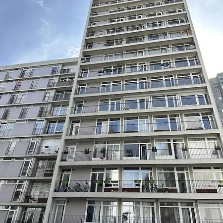 Apartment Pret A Usage & Commodat 10 Finlay 1st Floor - 30 Nuitees Minimum - Salarie Mobilite Ou Etudiant Stagiaire Paris